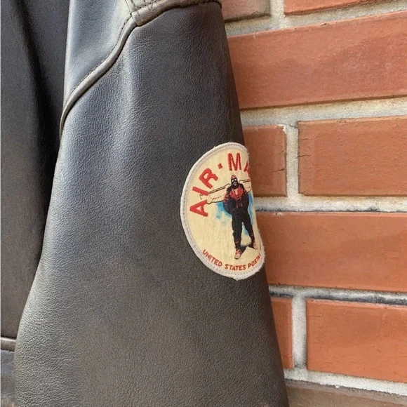 Men's Black Leather Jacket / AIR MAIL LEATHER JACKET